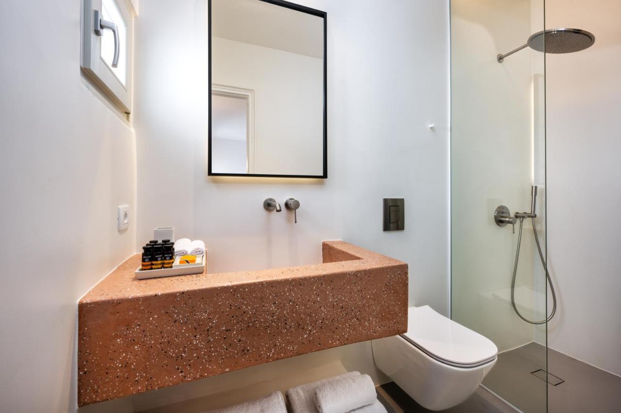 Viva Nove Suites Kamari  Exterior photo